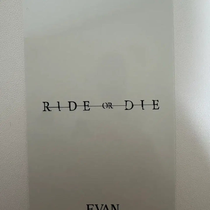 [BUNJANG] Evan Official Photocard / 에반 공방포카 양도