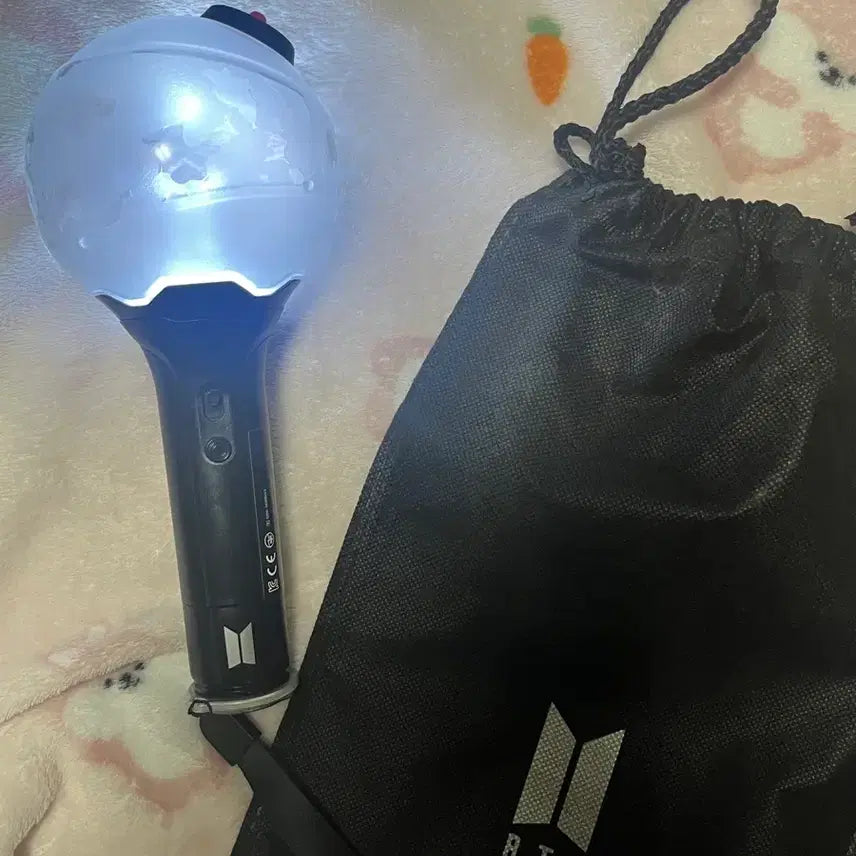 [BUNJANG] BTS ARMY Bomb Ver.3 (Third Generation) Lightstick / 방탄 응원봉 아미밤 ver.3 삼미밤 팔아요