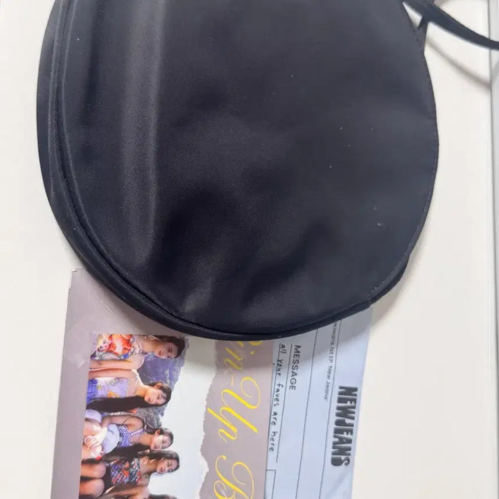 [BUNJANG] NewJeans Debut Album Bag Version / 뉴진스 가방 앨범