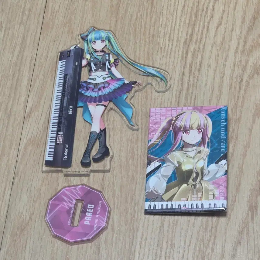 [BUNJANG] BanG Dream! Pareo Acrylic Stand &amp; Badge Bundle Set / 뱅드림 파레오 아크릴 스탠드 뱃지 일괄