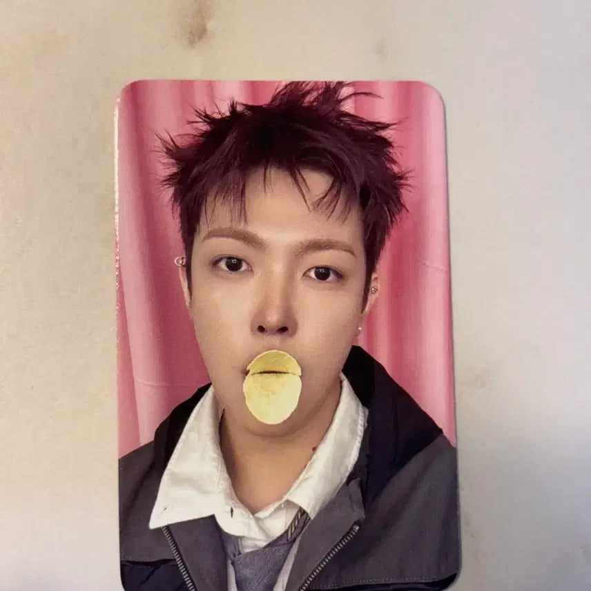 [BUNJANG] ATEEZ Hongjoong Golden Hour 5 Musinsa POB Photocard / 에이티즈 홍중 골든아워5 무신사 특전 포토카드 프링글스