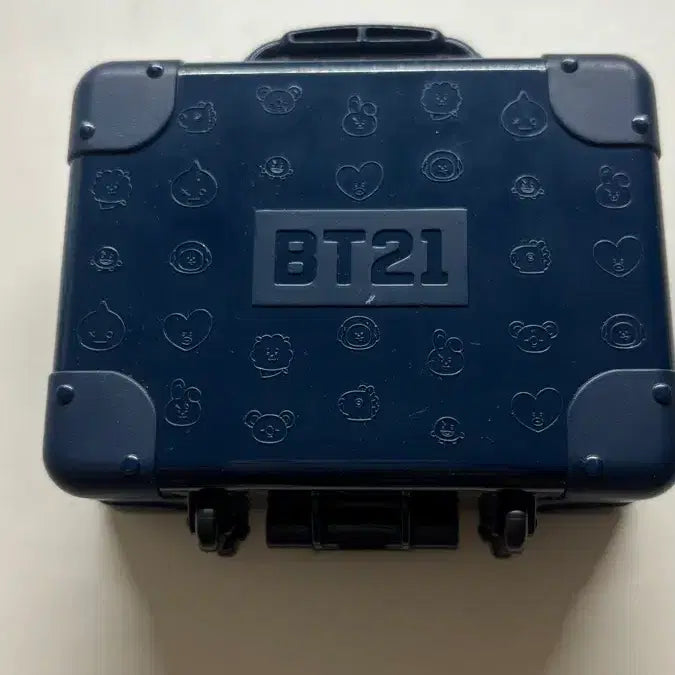 [BUNJANG] BT21 Carrier Figure Set / BT21 방탄 캐리어 피규어