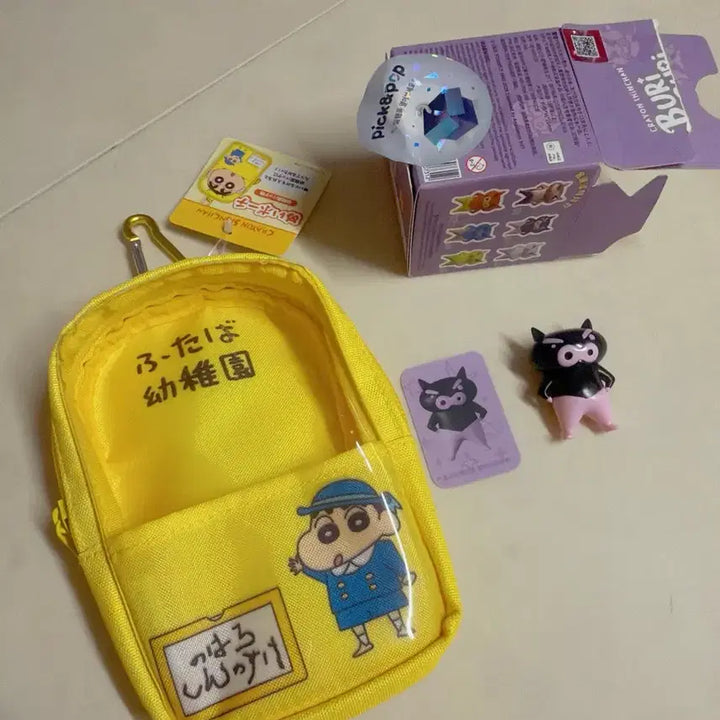 [BUNJANG] Crayon Shin-chan Kindergarten Pouch &amp; Buriburi Figure Mini Bundle Set / 짱구 유치원 파우치 부리부리 피규어 미니 일괄