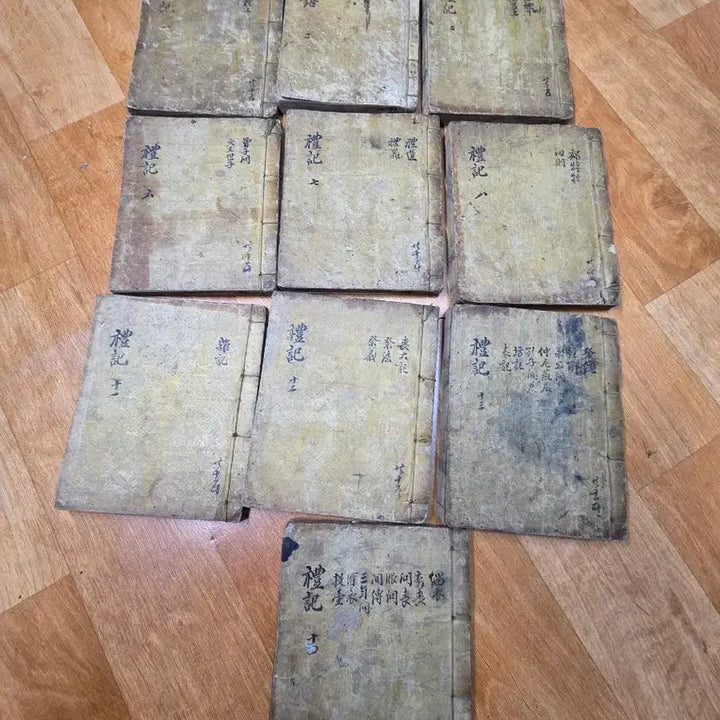 [BUNJANG] Yegi Jipseol Woodblock Print Set (10 Volumes) / 예기집설 목판본10권