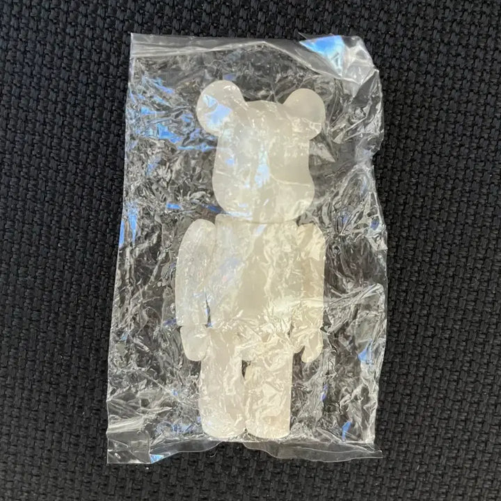 [BUNJANG] Bearbrick 5th Edition Jelly Bean Temperature Sensitive Color Change Sealed (No Card) / 베어브릭 5탄 젤리빈 온도 변색 미개봉 (카드X)