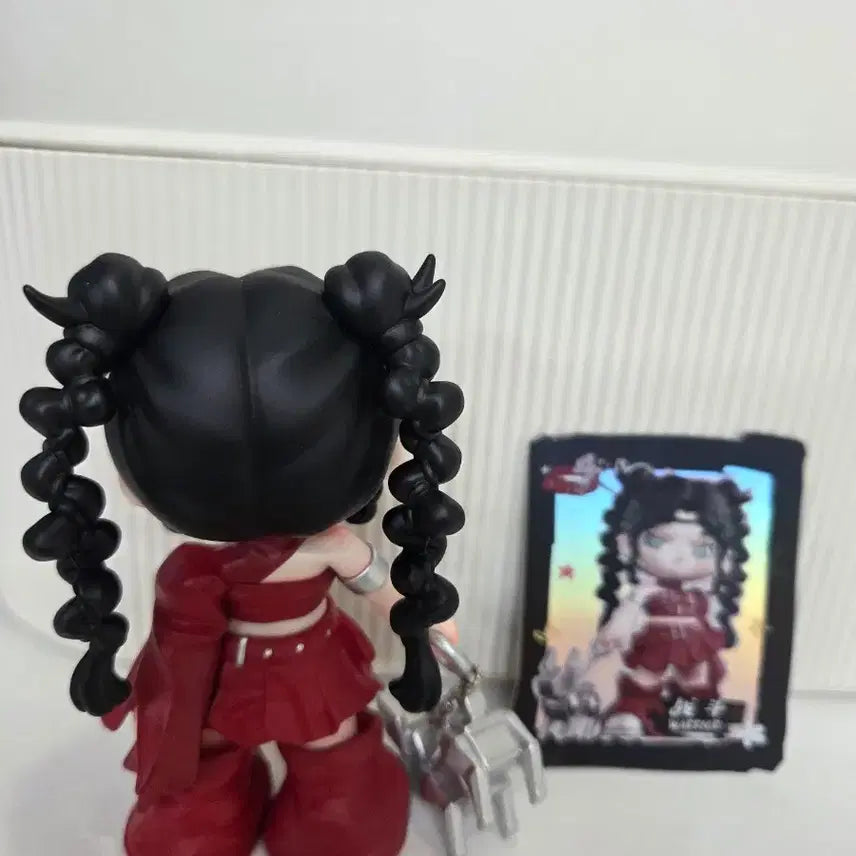 [BUNJANG] TNT Space DORA On My Way Warrior Figure / TNT SPACE 도라 On My Way Warrior 피규어