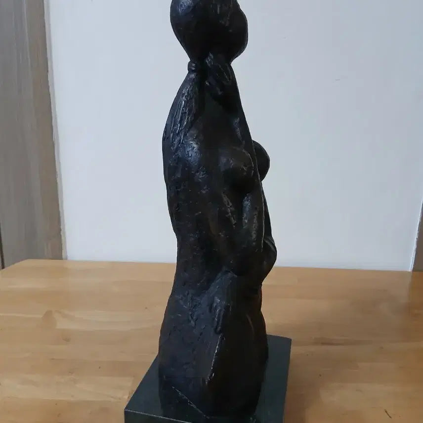 [BUNJANG] Woman Figure Marble Base / 여인상