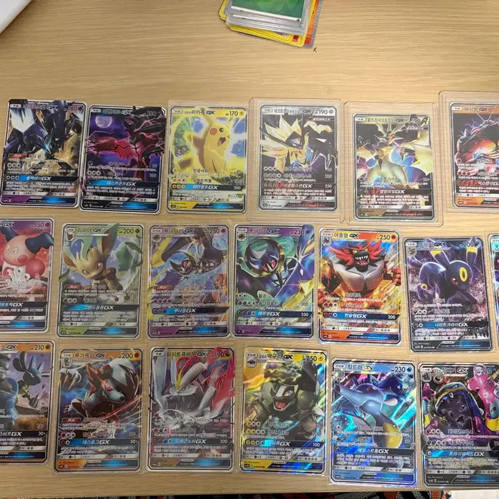 [BUNJANG] Complete Pokemon Card Collection Bundle (Including Album) / 앨범포함)모든 포켓몬카드 처분합니다. (지우의 피카츄 gx, ex 카드 등)