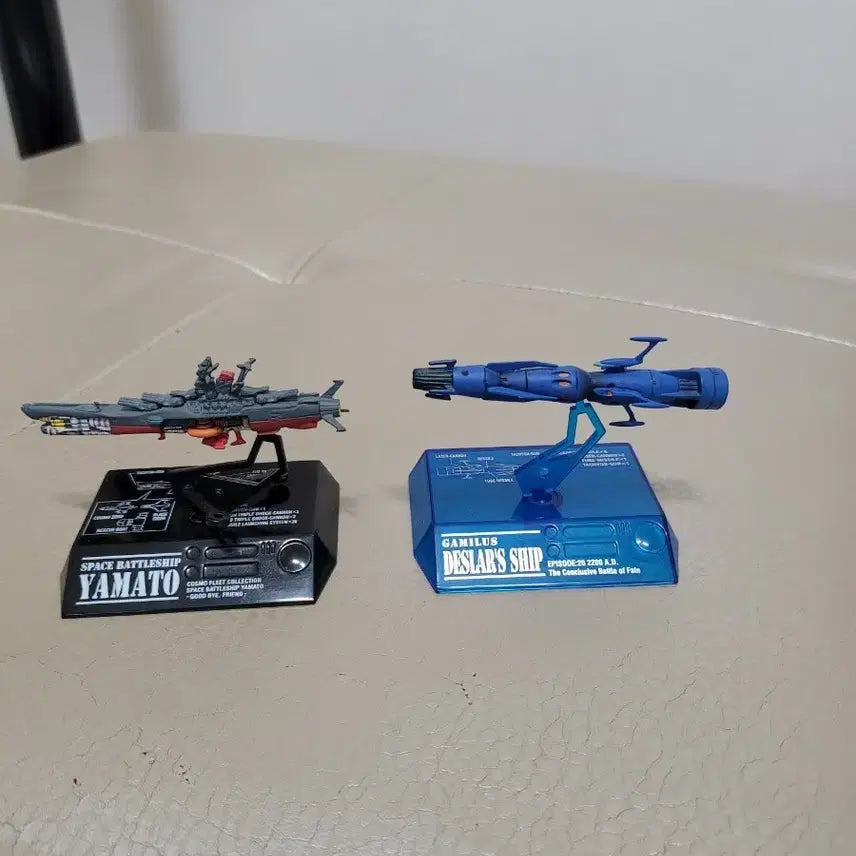 [BUNJANG] Bandai Space Battleship Yamato &amp; Dessler Ship Figures / 우주전함 야마토 &amp; 데슬라 함선 피규어.