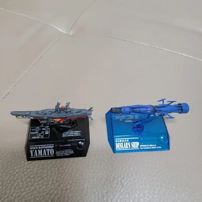 [BUNJANG] Bandai Space Battleship Yamato &amp; Dessler Ship Figures / 우주전함 야마토 &amp; 데슬라 함선 피규어.