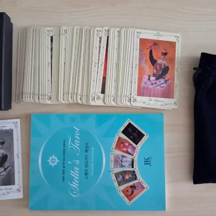 [BUNJANG] Stella Tarot Card Set with Pouch / 스텔라 타로카드 세트