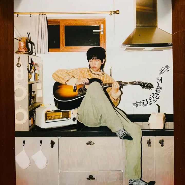 [BUNJANG] Lee Seung Yoon 1st Album "Even If It Turns to Ruins" CD (Poster Included) / 이승윤 1집 - 폐허가 된다해도 CD 미개봉 (포스터 포함)