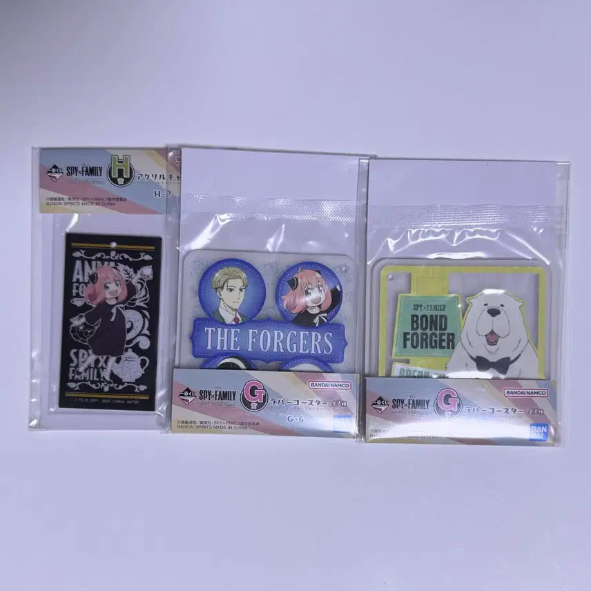 [BUNJANG] Spy x Family Ichiban Kuji Lot - Lloyd, Yor, Anya, Bond Acrylic Keychain &amp; Coaster Set (Sealed) / 스파패 일괄 이치방쿠지 로이드 요르 아냐 본드 아크릴키링 코스터