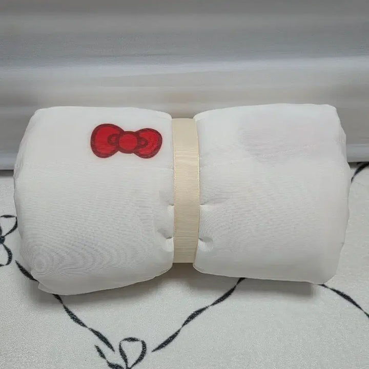 [BUNJANG] Hello Kitty Cooling Summer Comforter / 헬로키티 냉감이불 새상품