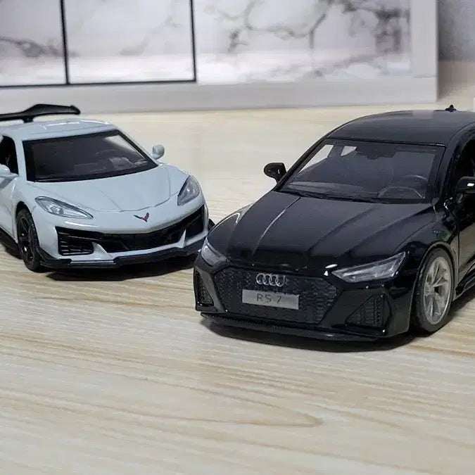 [BUNJANG] MSZ C8 Corvette &amp; Audi RS7 Diecast Model Set / MSZ 콜벳, 아우디 다이캐스트 일괄