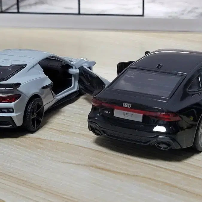 [BUNJANG] MSZ C8 Corvette &amp; Audi RS7 Diecast Model Set / MSZ 콜벳, 아우디 다이캐스트 일괄