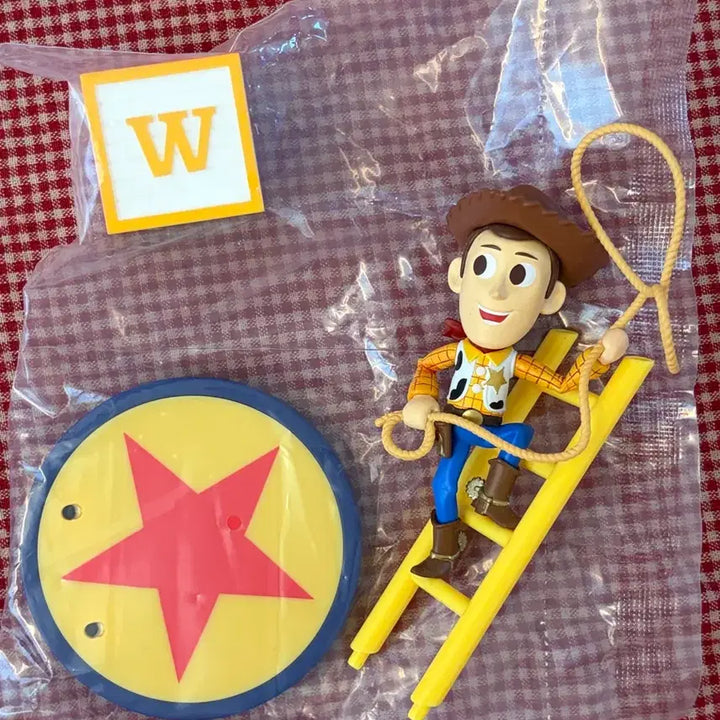 [BUNJANG] Disney Pixar Toy Story Woody Standing Figure / 토이스토리 우디 스탠딩 피규어