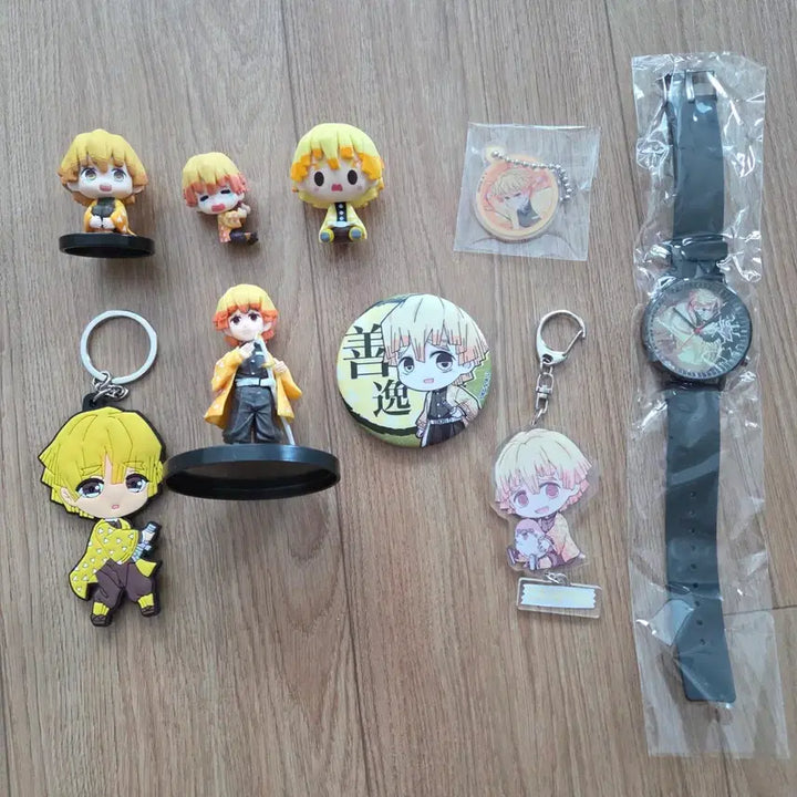 [BUNJANG] Demon Slayer Zenitsu Goods Bundle / 귀멸의 칼날 젠이츠 굿즈 모음 (배송비 포함)