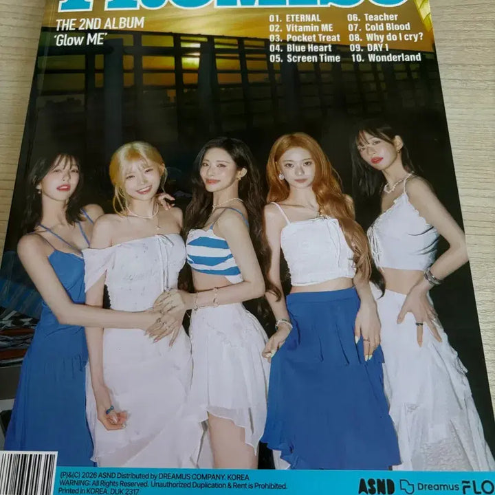 [BUNJANG] fromis_9 Glow Me Photobook Blue Version / 프로미스나인 글로우 미 포토북 블루 버전
