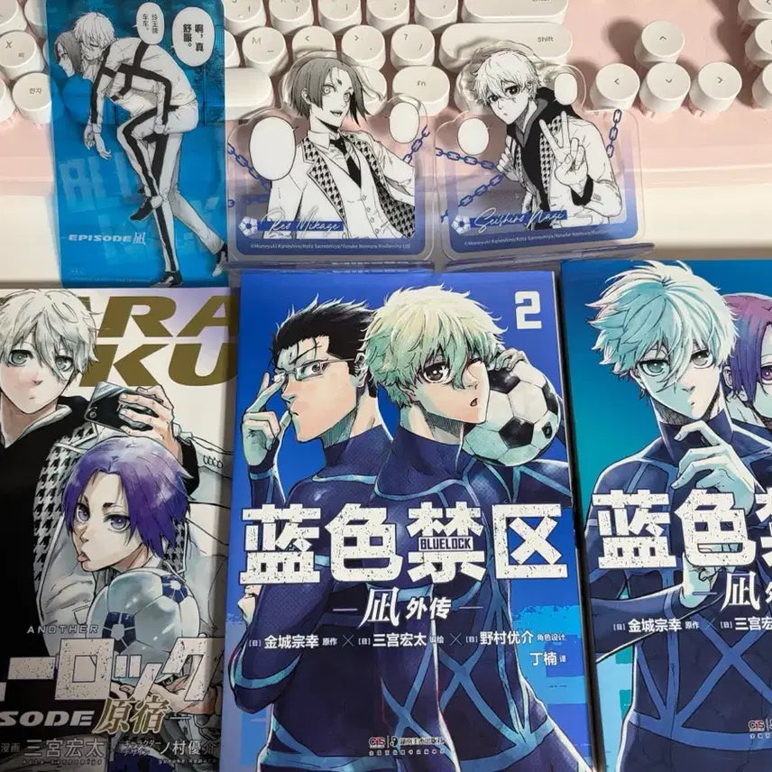 [BUNJANG] Blue Lock Seishiro Nagi &amp; Reo Mikage Taiwan Limited Acrylic Stand &amp; Film Mark Bundle / 블루록 나기 세이시로 나기에피소드 대만판 아크릴스탠드 미카게 레오 필름마크