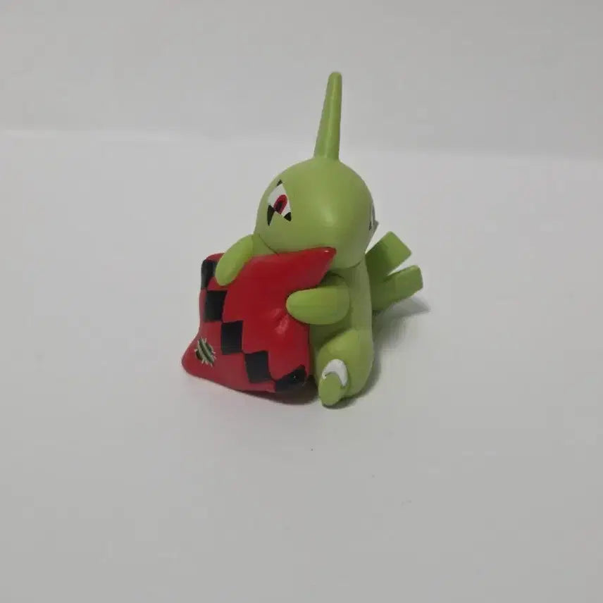 [BUNJANG] Averas Gacha Pokemon Larvitar Figure / 애버라스 가챠 피규어 포켓몬스터