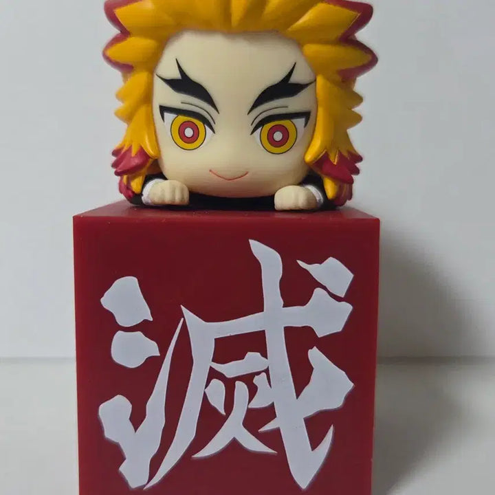 [BUNJANG] Demon Slayer Kyojuro Rengoku Figure / 귀멸의 칼날 렌고쿠 피규어 힛카게 귀칼