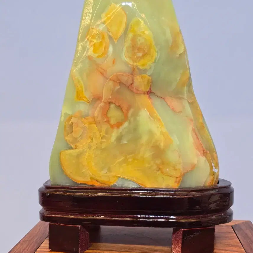 [BUNJANG] Unique Jade Stone with Mountain Landscape Pattern / 26072910 좋은 기운을 주는 산경 문양이 독특한 옥가공석 광물 수석 팝니다