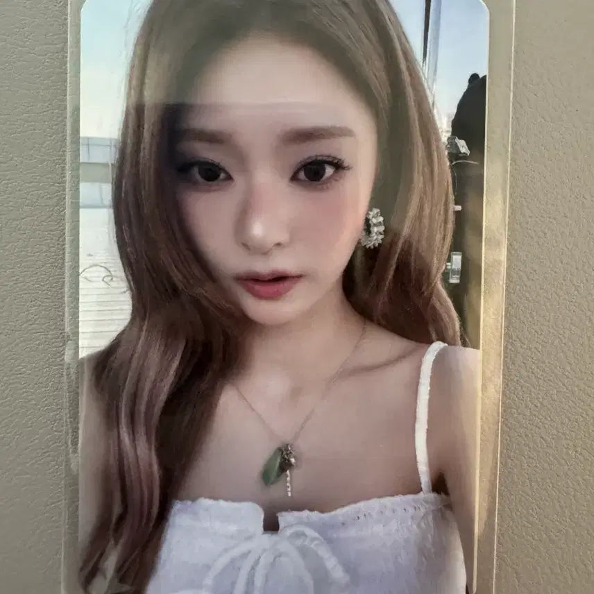 [BUNJANG] fromis_9 Glow Me Studio Photocard (Hayoung, Nagyung) / 프로미스나인 Glow me 공방포카 팝니다