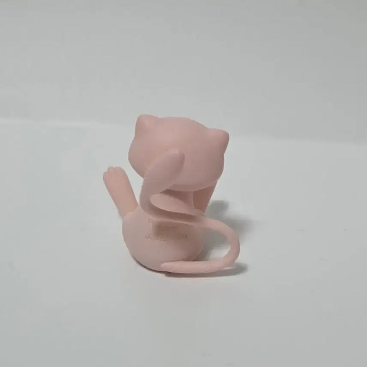 [BUNJANG] Pokemon Mew Figure Gacha Sleeping Mew / 포켓몬스터 뮤 피규어 가챠 잠자는 뮤