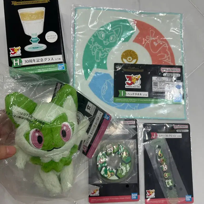 [BUNJANG] Pokemon Ichiban Kuji 30th Anniversary Nyaoha Plush, Handkerchief, Paldea Cup (Sets I, H, J, G) / 포켓몬스터 이치방쿠지 30주년 I상 H상 J상 G상 냐오하 인형 손수건 팔데아 컵