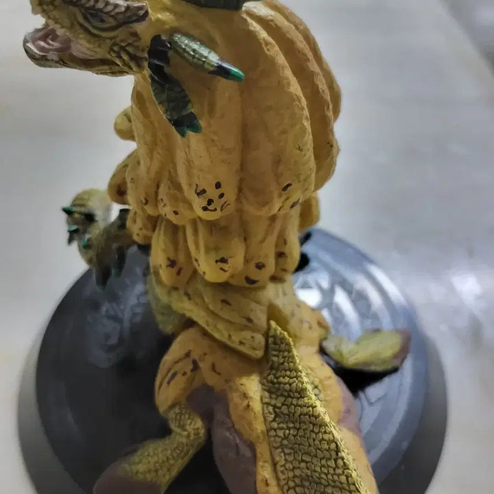 [BUNJANG] Monster Hunter World: Iceborne Magnamalo Figure / 몬스터 헌터 피규어 로아루드로스