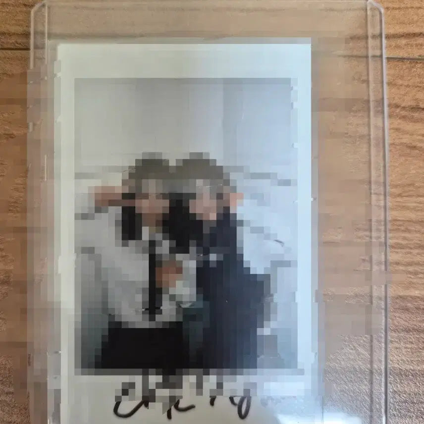 [BUNJANG] QWER Chodan Yeon Signed Polaroid Photocard / QWER 행복해져라 사녹 쵸단 시연 싸인 폴라로이드 싸폴