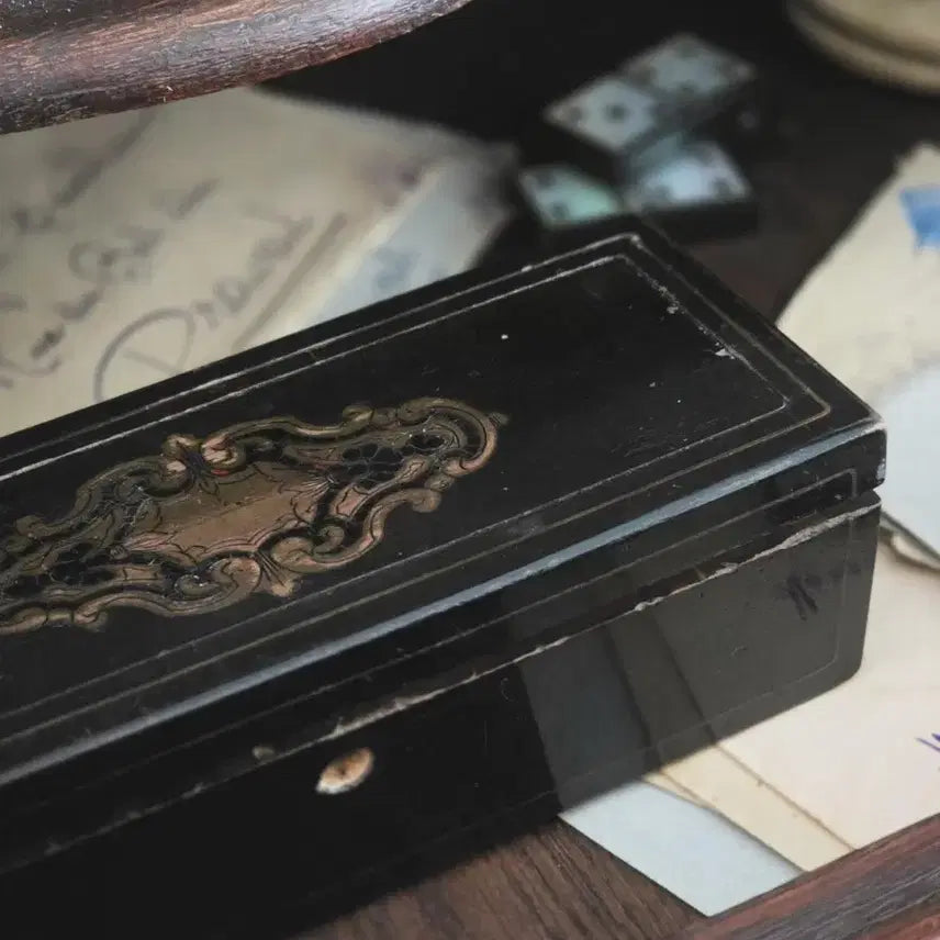 [BUNJANG] French Antique Ebony &amp; Mother of Pearl Domino Game Set / 자개 도미노 게임 세트