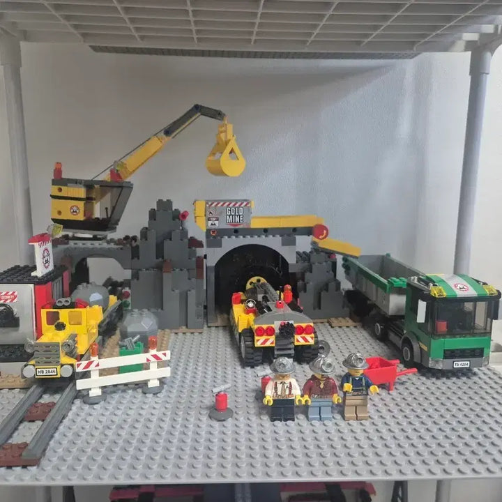 [BUNJANG] LEGO City 4204 Mining Set / 레고 시티 4204 광산