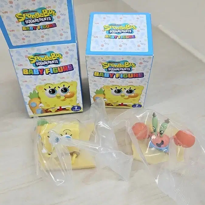 [BUNJANG] SpongeBob SquarePants &amp; Mr. Krabs Baby Figure Set / 스펀지밥 베이비 피규어 (스펀지밥, 집게사장)