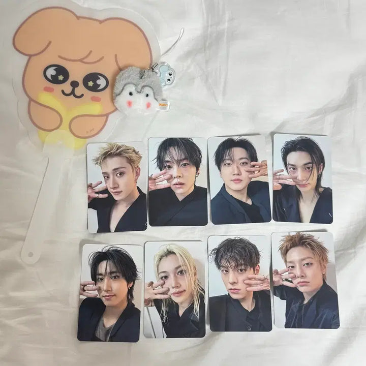[BUNJANG] Stray Kids Unlock Tour Day 3 Entrance Gift Set Photocard and Keyring / 스키즈 런잇 콘서트 중콘 7/29 day3 입장기프트 세트 스테이존 퍼핌부채 울프찬 방찬 키링