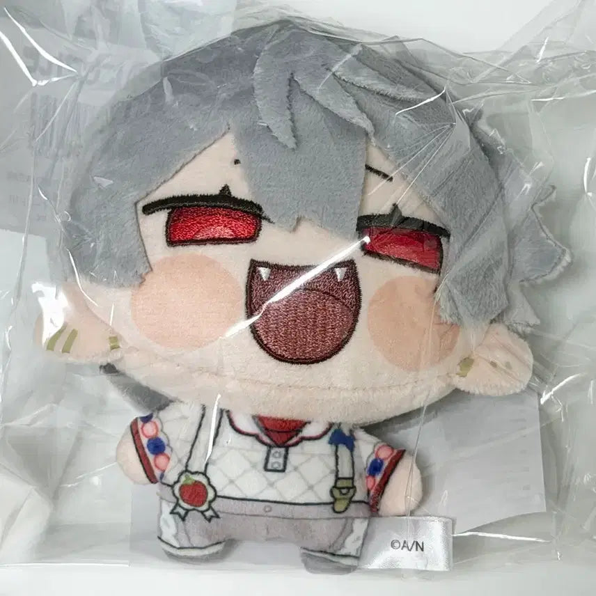 [BUNJANG] NIJISANJI Kuzuha 8th Anniversary Cake Plush (Sealed) / 니지산지 쿠즈하 8주년 케이크 누이 미개봉 양도