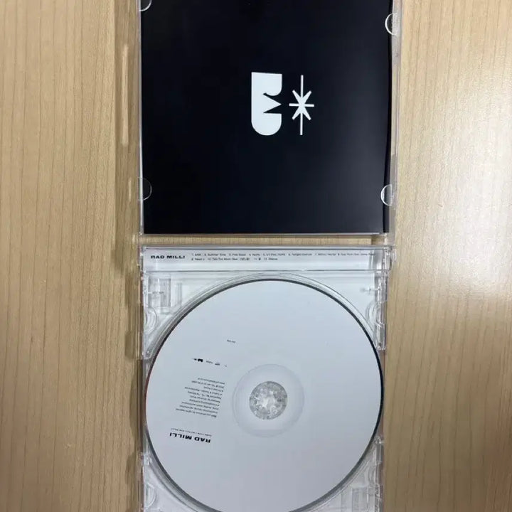 [BUNJANG] Rad Milli Kid Milli Album CD / 라드밀리 앨범 씨디 키드밀리 rad milli