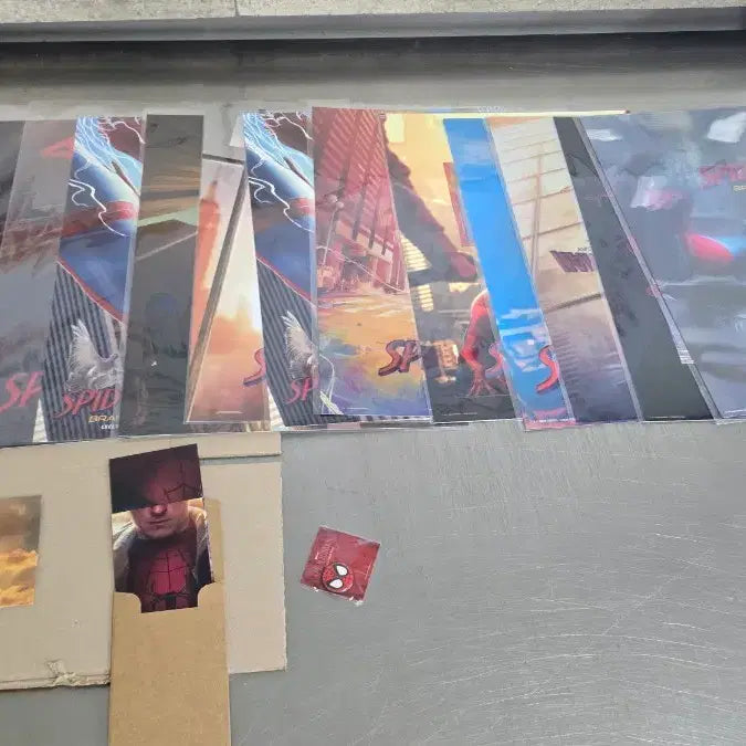 [BUNJANG] Spider-Man: No Way Home A3 Poster Bundle Set (19 Types) / 스파이더맨 브랜드 뉴 데이 A3 포스터 (imax,4dx,스엑,돌비,광음,메가&amp;롯데MX4D,렌티,PET,듀얼,3D렌티,시카,키비주얼3종,콜라주,스틸3종) 전종 19종 일괄 판매