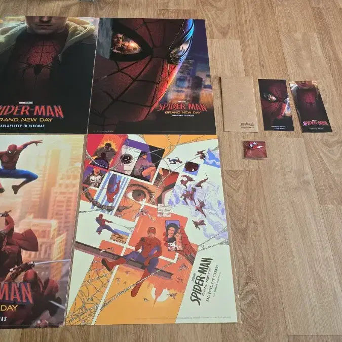 [BUNJANG] Spider-Man: No Way Home A3 Poster Bundle Set (19 Types) / 스파이더맨 브랜드 뉴 데이 A3 포스터 (imax,4dx,스엑,돌비,광음,메가&amp;롯데MX4D,렌티,PET,듀얼,3D렌티,시카,키비주얼3종,콜라주,스틸3종) 전종 19종 일괄 판매