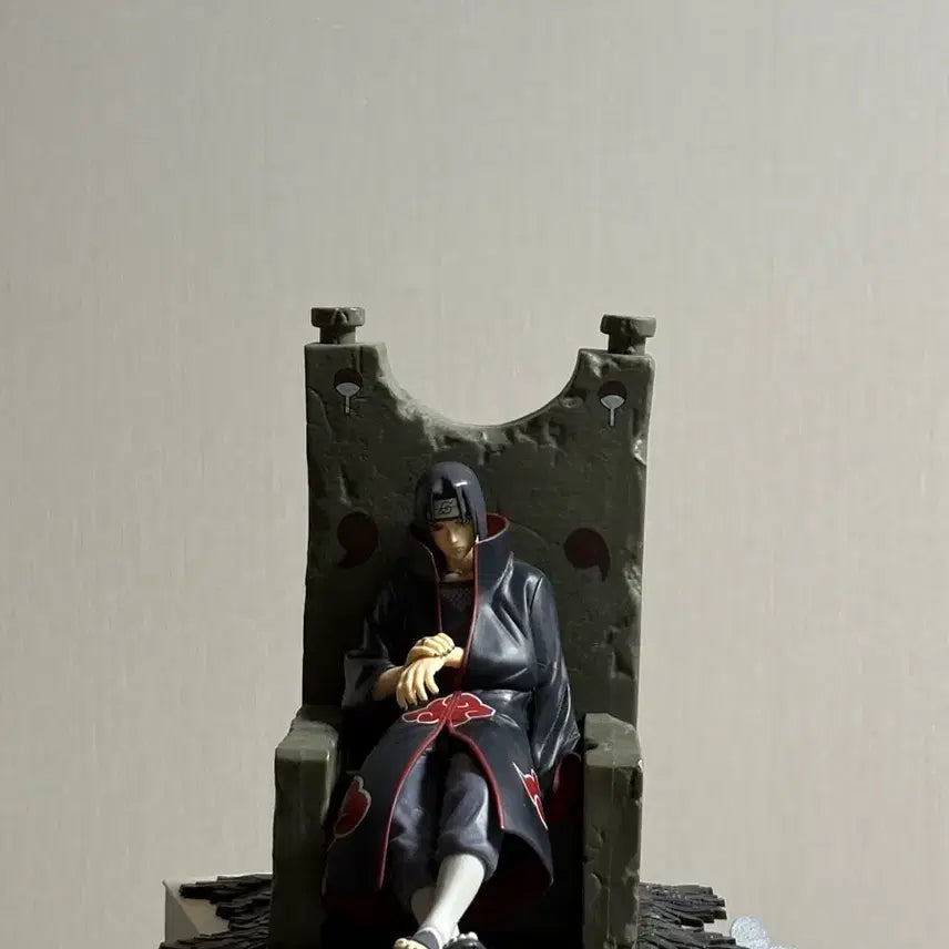 [BUNJANG] Naruto Uchiha Itachi Diorama Figure B-ver / 택포 19 나루토 우치하 이타치 디오라마 b상 피규어