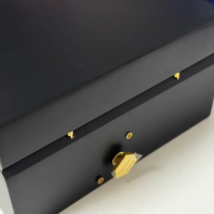 [BUNJANG] BTS Merch Pack Music Box / 방탄소년단 bts 머치팩 오르골