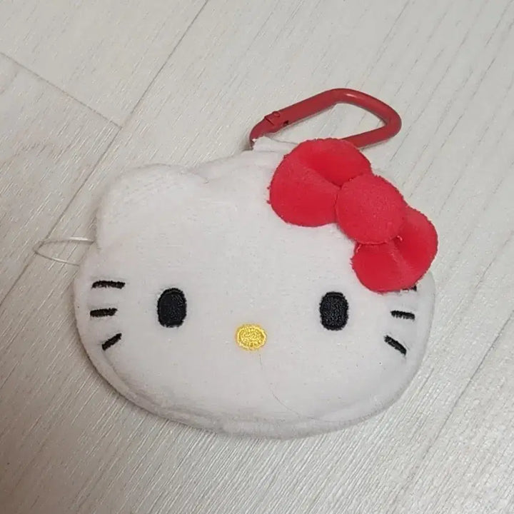[BUNJANG] Hello Kitty Carapiner Pouch / 헬로키티 카라피너 파우치