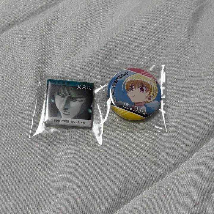 [BUNJANG] Hunter x Hunter Chrollo Lucilfer &amp; Bisky Miniature Can Badge Set / 헌터헌터 미니 캔뱃지 클로로 비스케