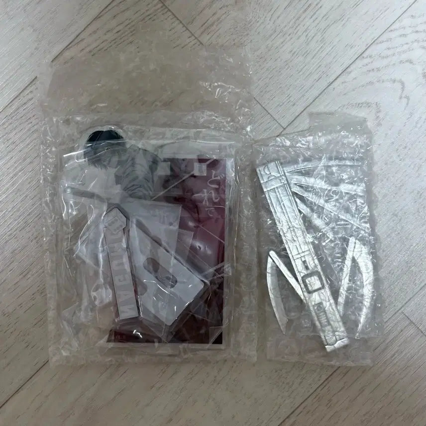 [BUNJANG] Sakamoto Days Nagumo Yoichi Metal Multi-Tool Acrylic Diorama / 사카모토데이즈 나구모 요이치 육덕 메탈 멀티툴 아크릴 디오라마
