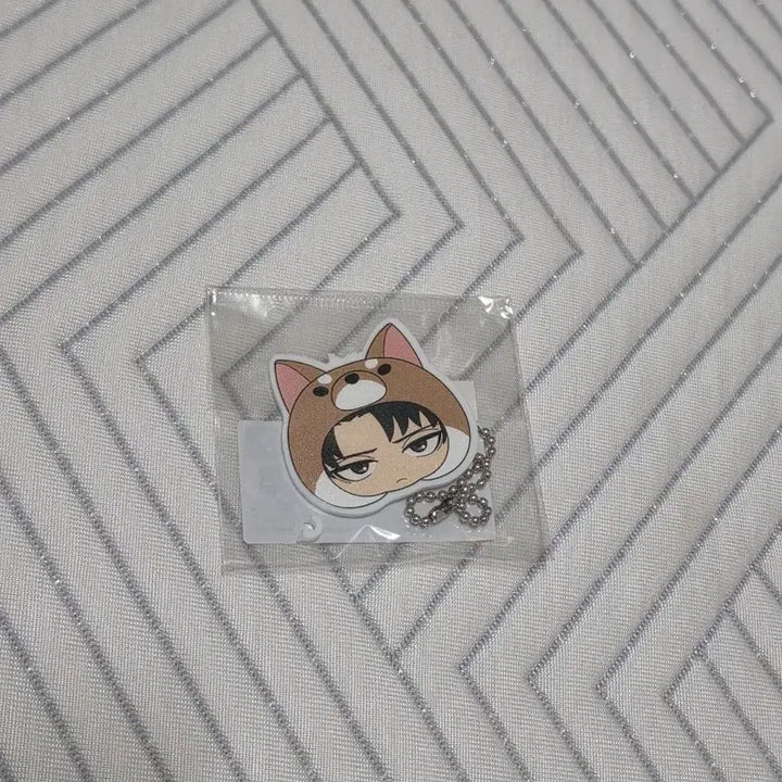 [BUNJANG] Attack on Titan Levi 10th Anniversary Rubber Charm / [미개봉] 진격의거인 리바이 10주년 립뭉이 키링 (하자 O)