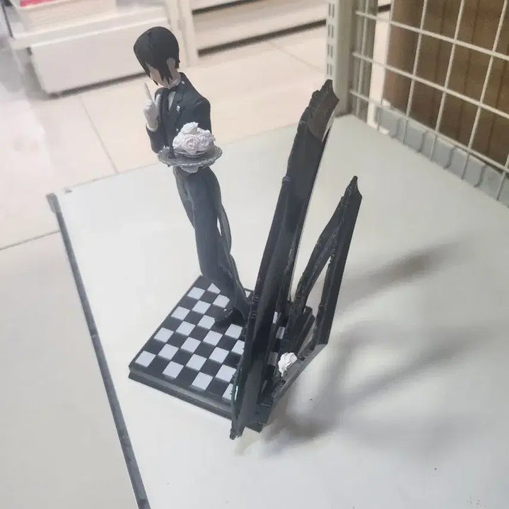 [BUNJANG] Black Butler Sebastian Figure / 흑집사 세바스찬 피규어