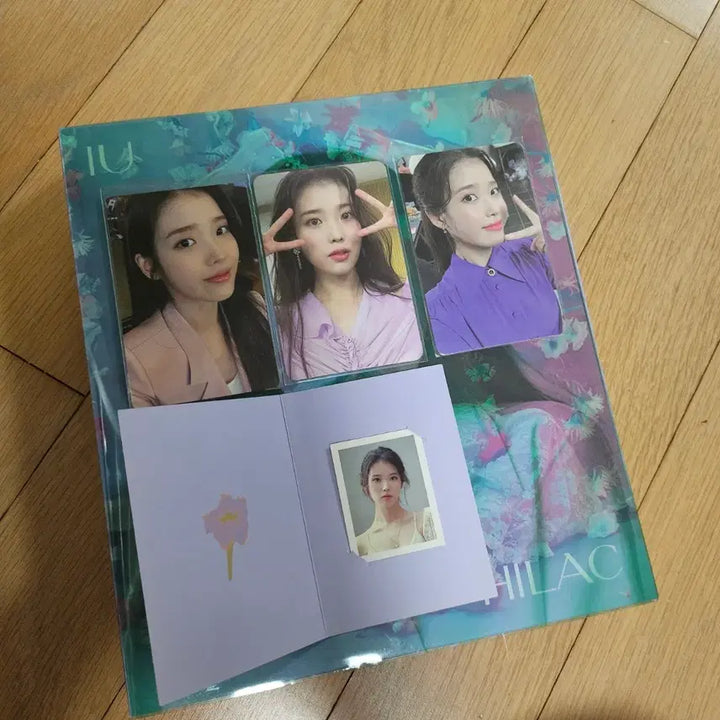 [BUNJANG] IU LILAC Album High Rock Version + Poster / 아이유 라일락 앨범 하이락 버전+포스터 등