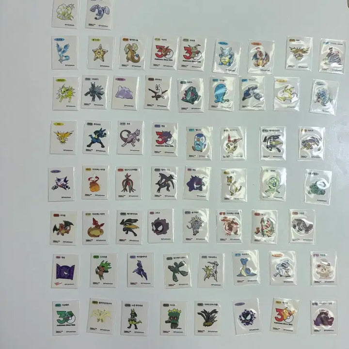 [BUNJANG] Pokemon Stickers Bundle Set (30th Anniversary, Artwork, Mythical, Halloween Phantom) / *급처*포켓몬 띠부씰 일괄판매(바이닐에 보관한 그대로 보내드립니다,추가 바이닐 요청도 가능, 30주년 ,아트워크 둘다 섞여있어요,뮤츠 있고,팬텀 중에 할로윈 버전은 야광