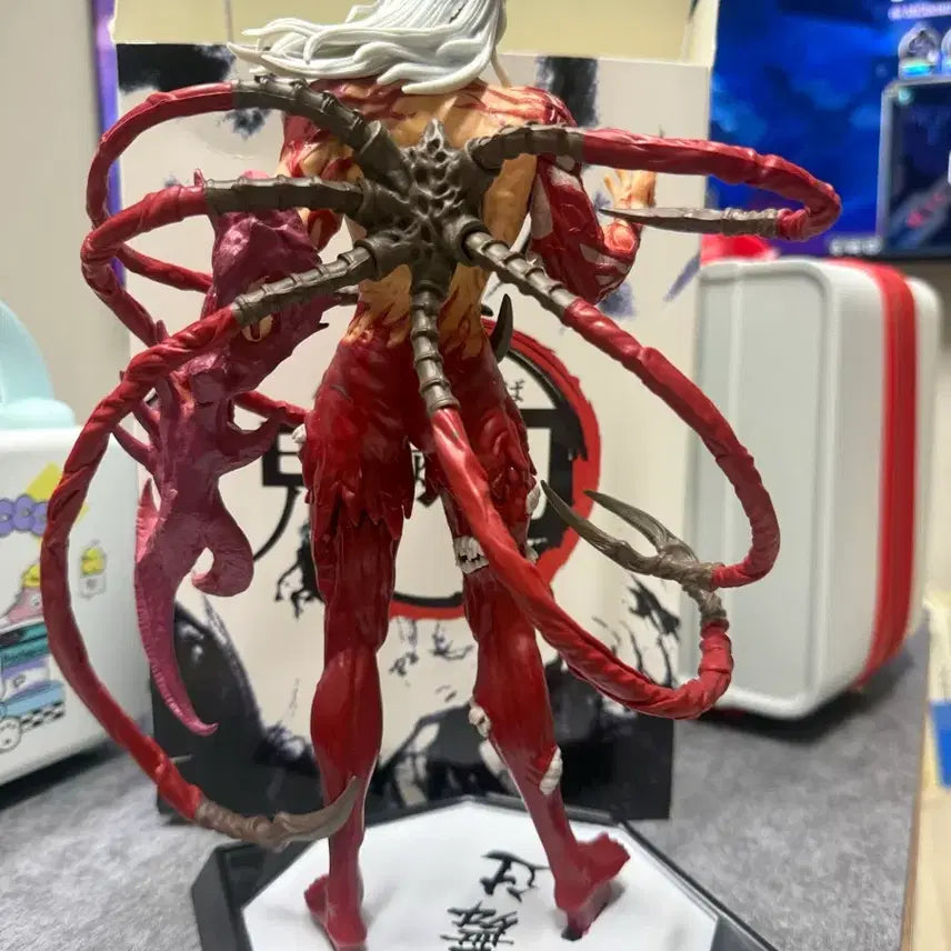 [BUNJANG] Demon Slayer Muzan Figure / 귀멸의 칼날 무잔 피규어